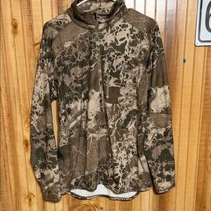 Realtree Camouflage Hoodie in Brown and White